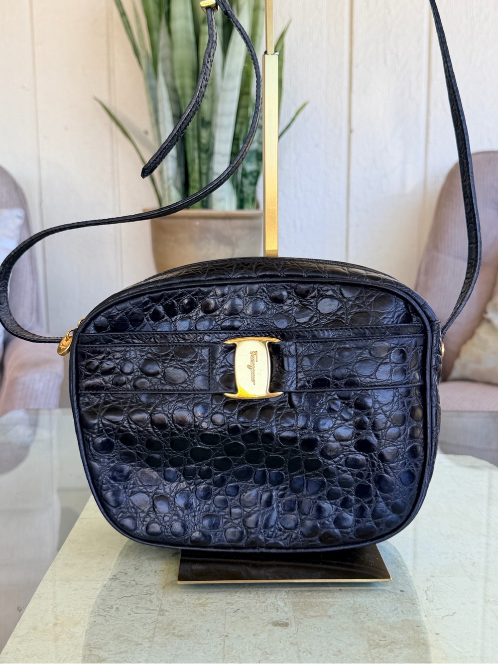 Ferragamo Croc Embossed Black Crossbody Bag💝💝💝 - Picture 2 of 9